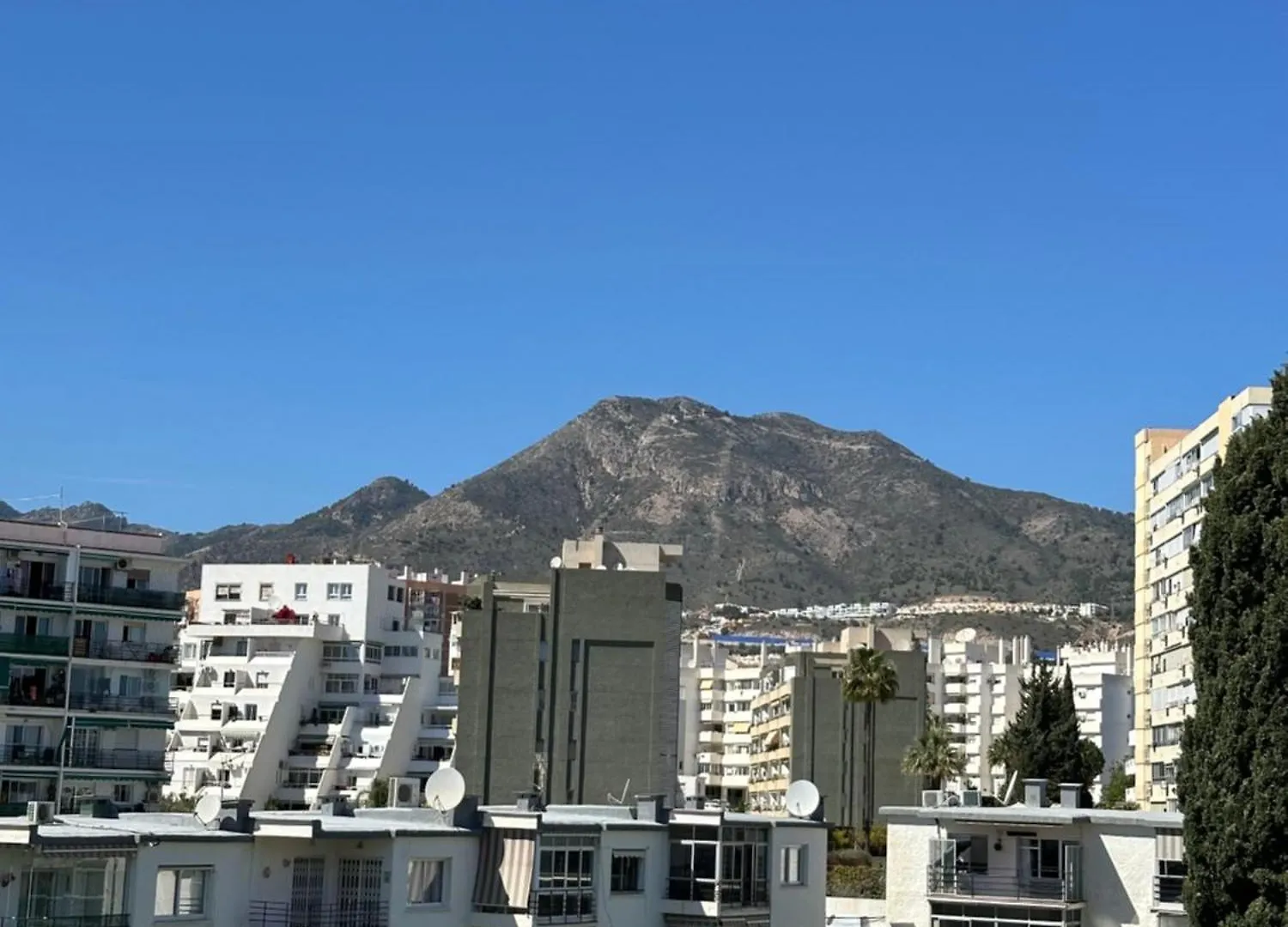 Apartment With Panoramic View Benalmádena