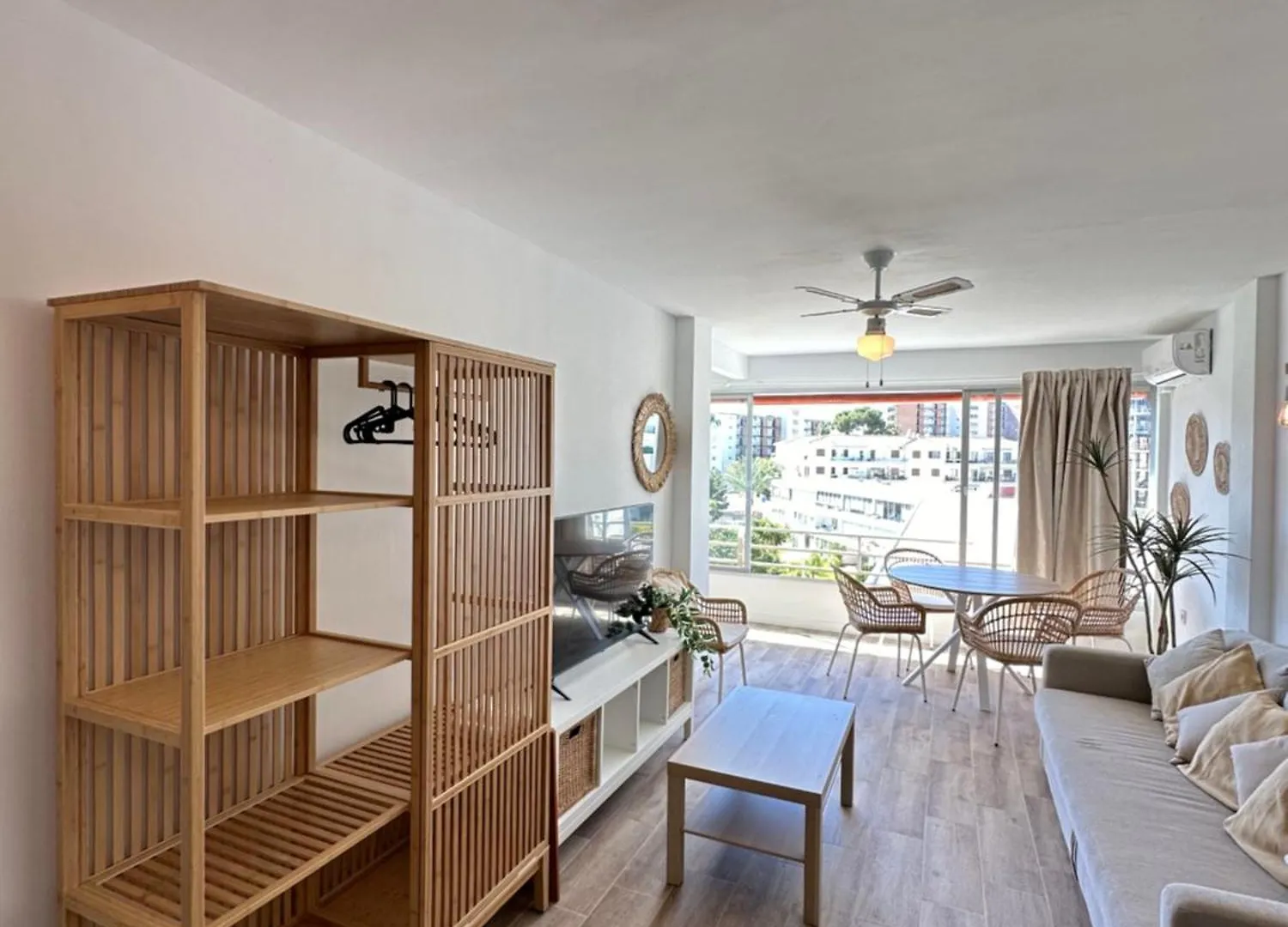 בנאלמדנה Apartment With Panoramic View